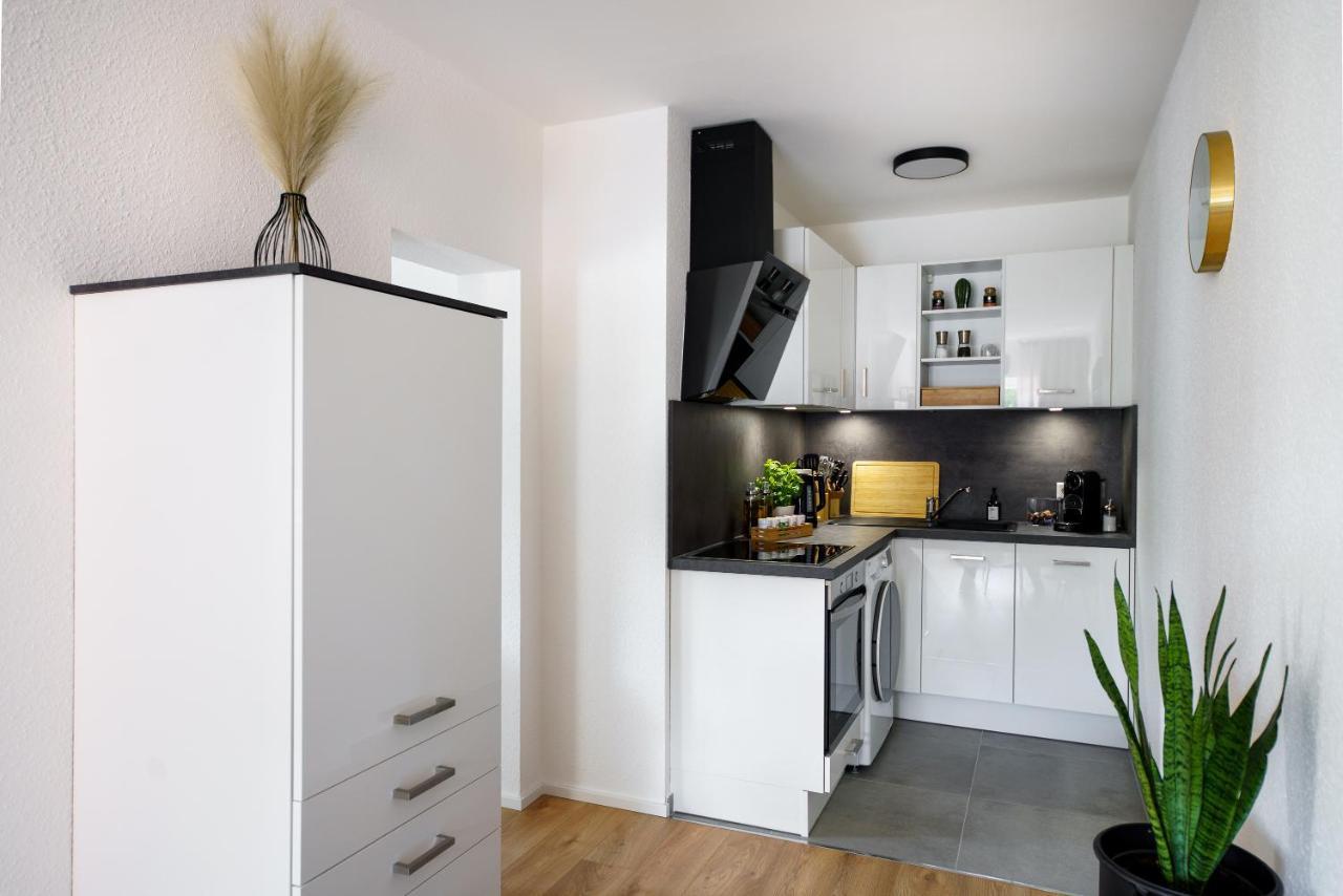 Staytona - Parkpl. - Balkon - Wlan - Netflix - Wfh * Taunusstein