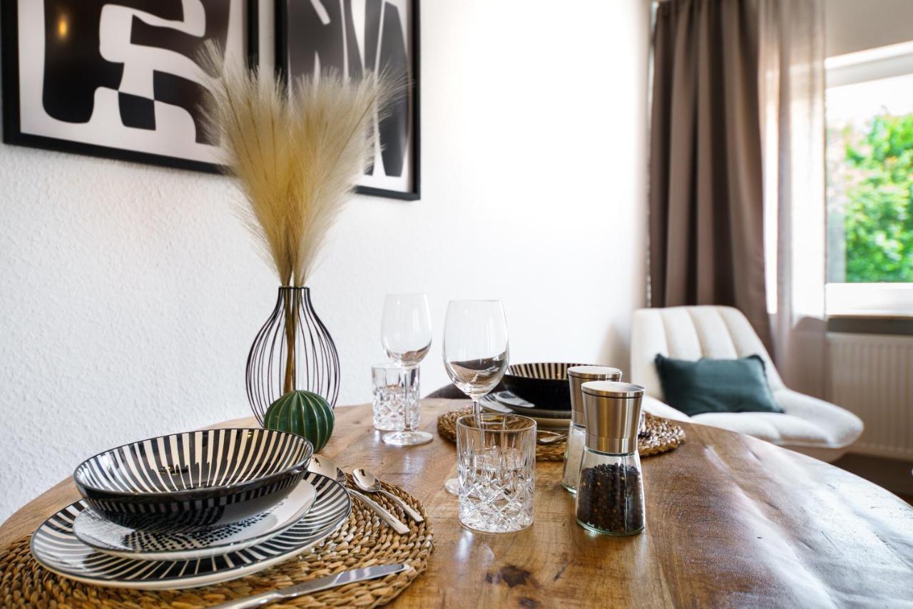 Staytona - Parkpl. - Balkon - Wlan - Netflix - Wfh *